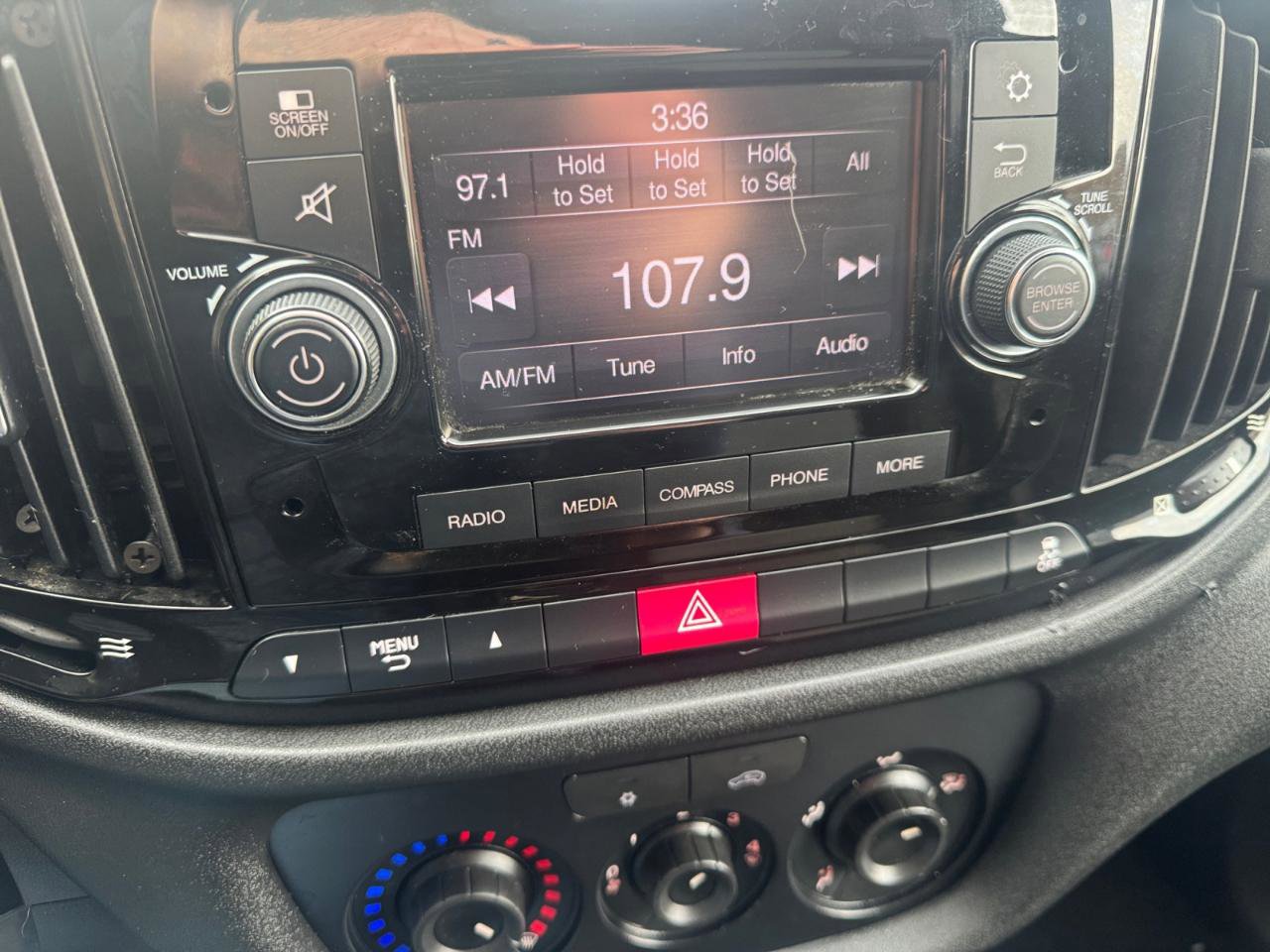Used 2018 RAM ProMaster City Tradesman image 17