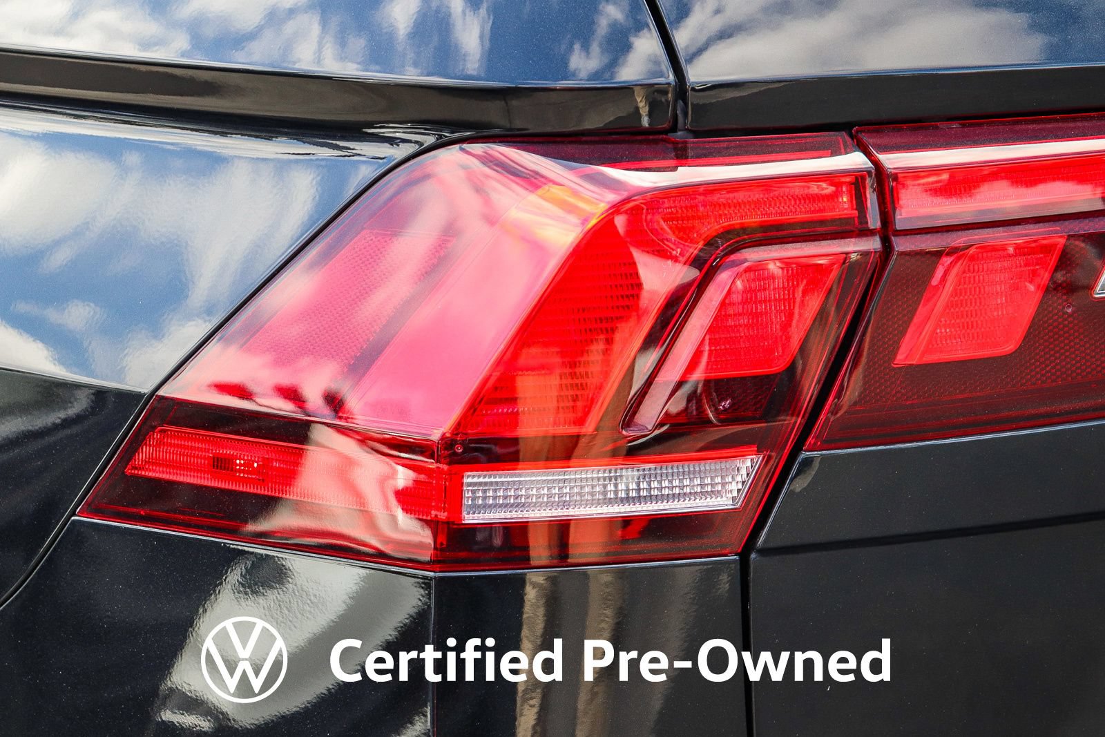 Used 2023 Volkswagen Tiguan S FWD image 10