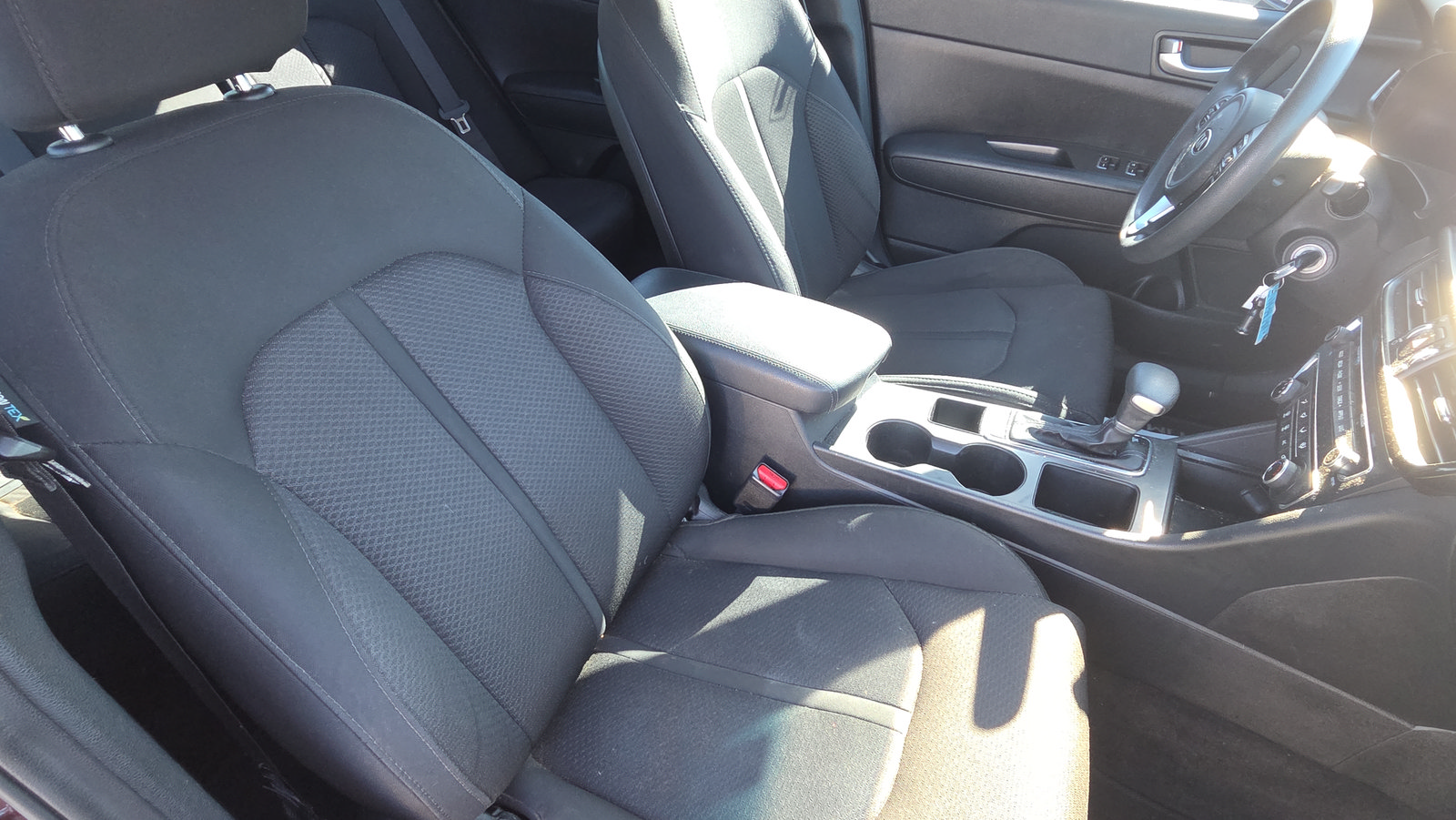 Used 2018 Kia Optima LX FWD image 15