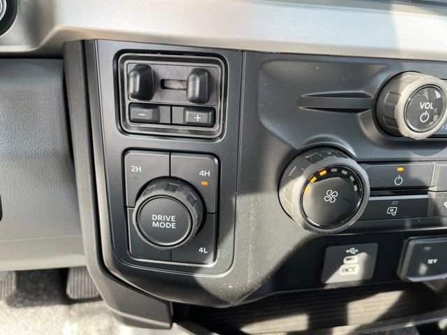 New 2024 Ford F550 4x4 Regular Cab Super Duty image 27