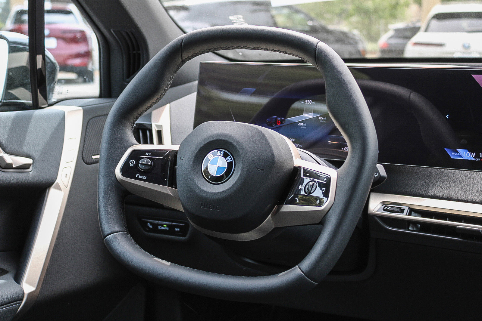 New 2026 BMW iX xDrive60 w/ Premium Package AWD/4WD image 15