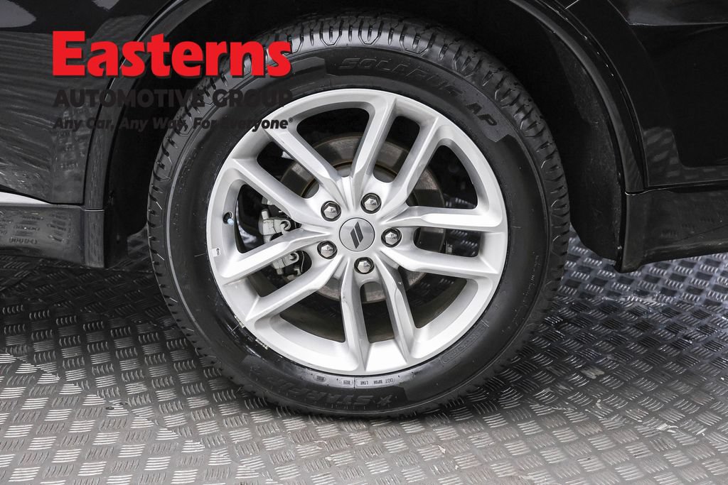 Used 2024 Dodge Durango GT RWD image 8