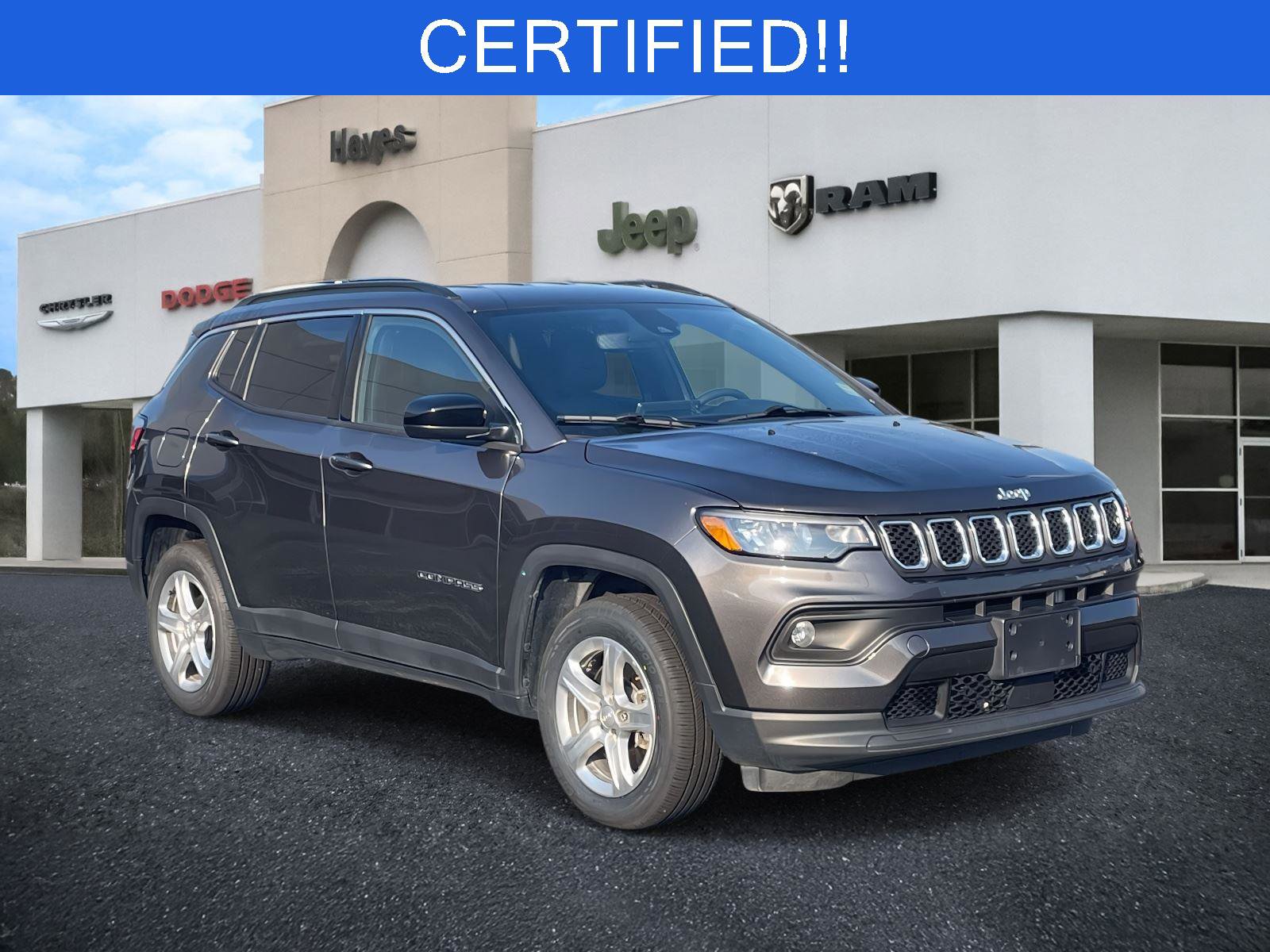 Used 2024 Jeep Compass Latitude AWD/4WD video 1