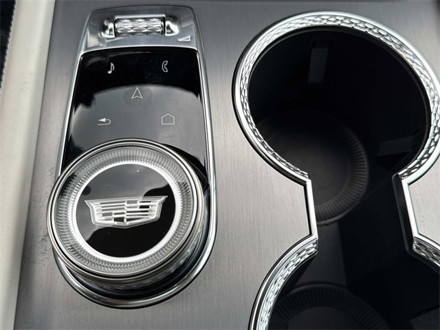 New 2026 Cadillac Vistiq Luxury w/ LPO, Floor Liner Package image 24