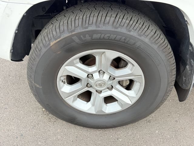 Used 2019 Toyota 4Runner SR5 RWD image 4