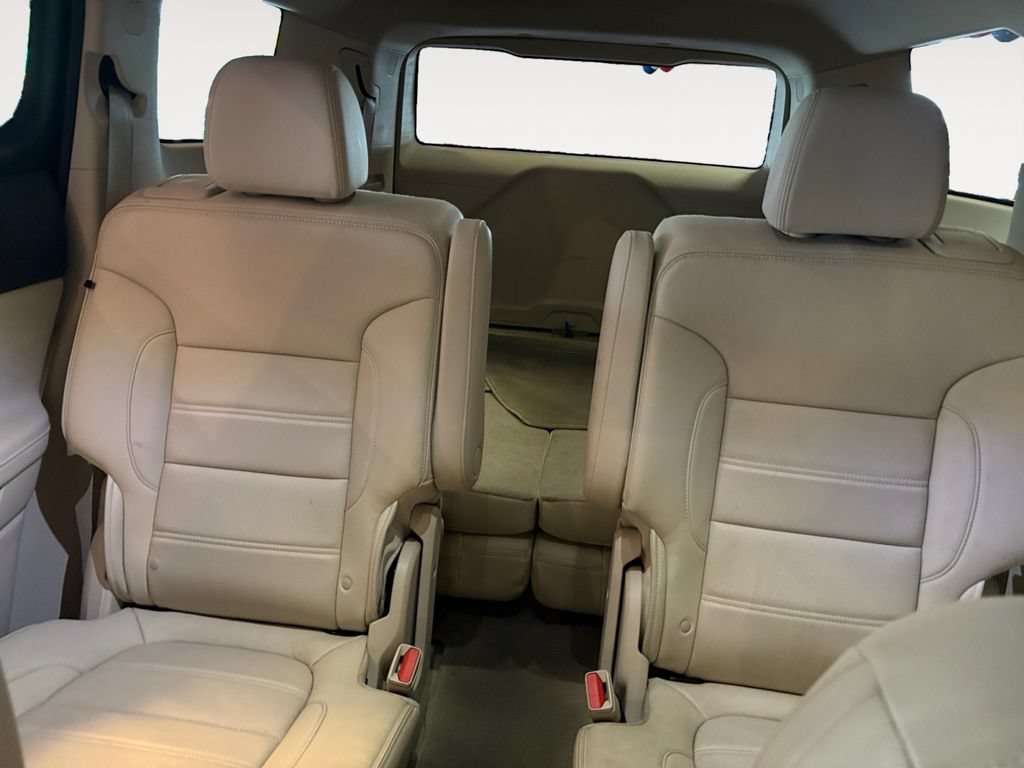 Used 2023 GMC Acadia Denali AWD/4WD image 13