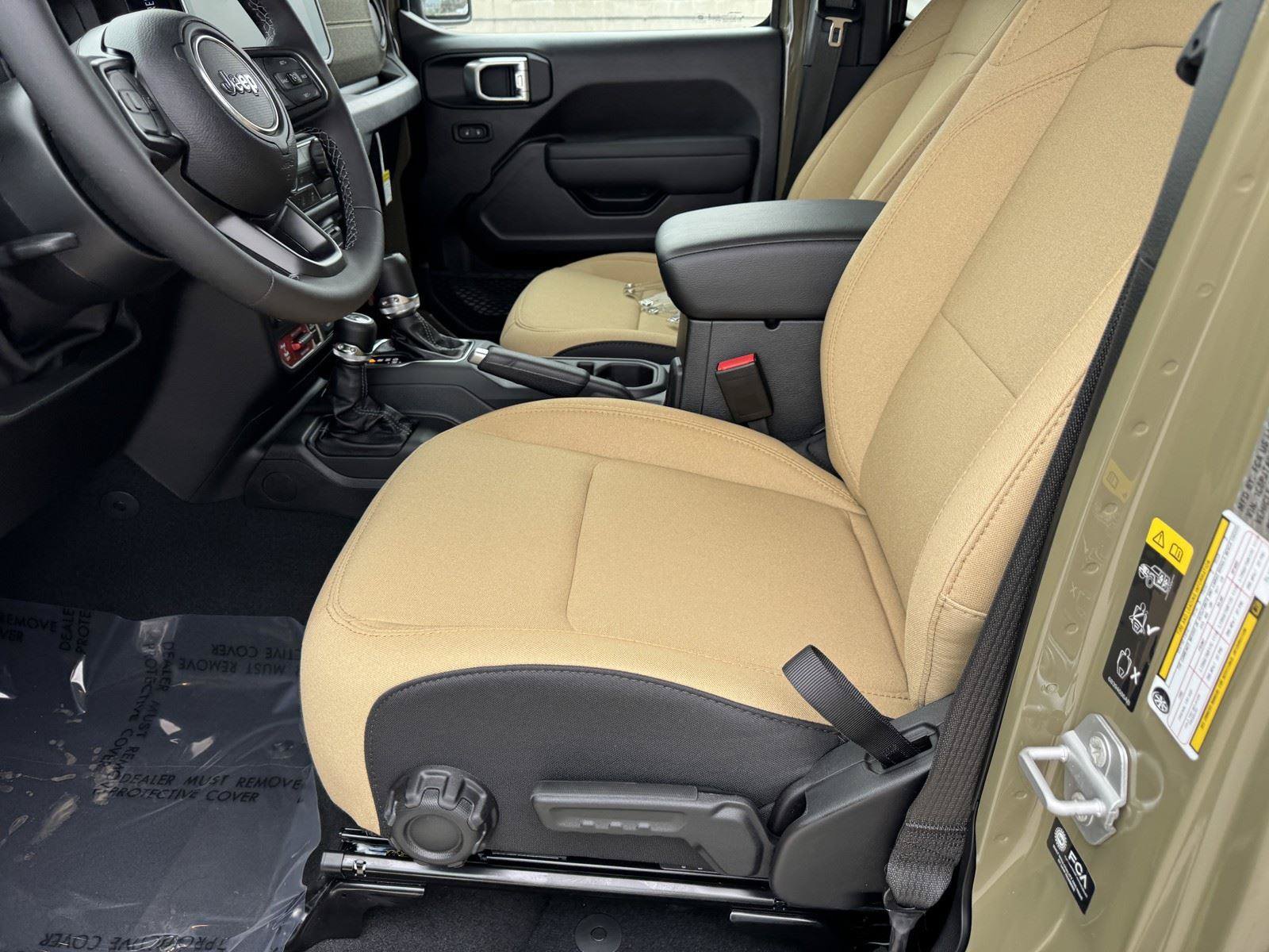 New 2026 Jeep Gladiator Willys AWD/4WD image 15