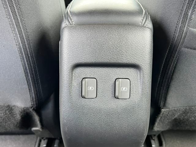 Used 2024 Nissan Kicks SV FWD image 29
