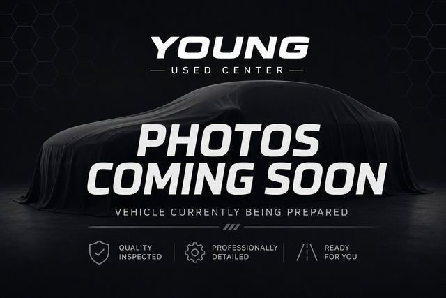 Used 2021 Audi RS 6 w/ Carbon Optic Package AWD/4WD image 1