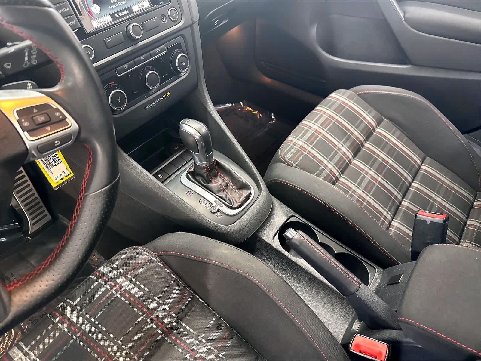 Used 2012 Volkswagen GTI 4-Door FWD image 20