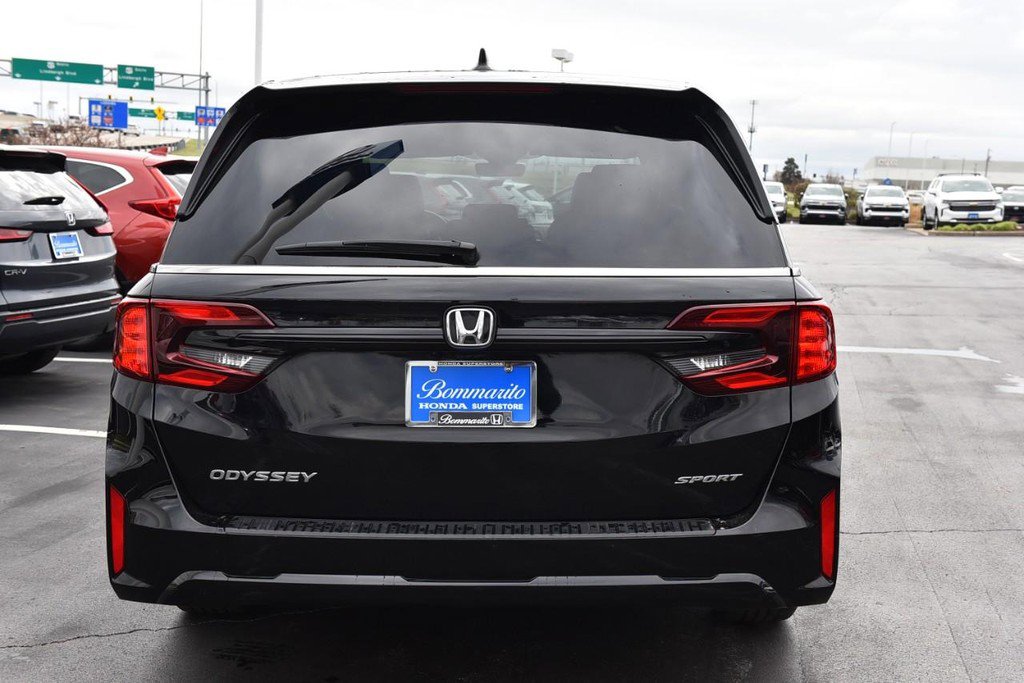 Certified 2025 Honda Odyssey Sport-L image 6