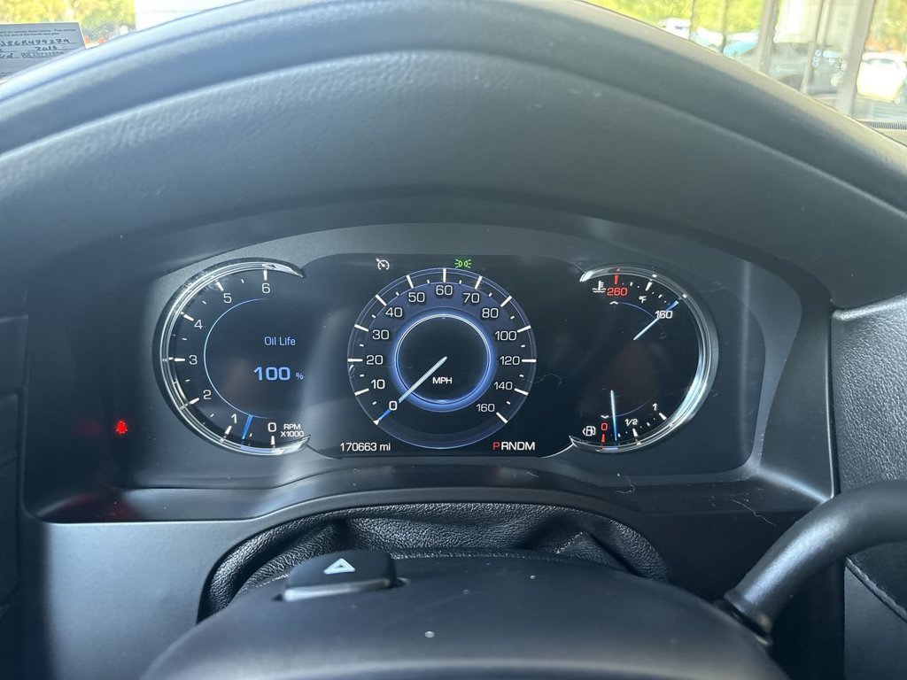 Used 2016 Cadillac Escalade Luxury AWD/4WD image 11