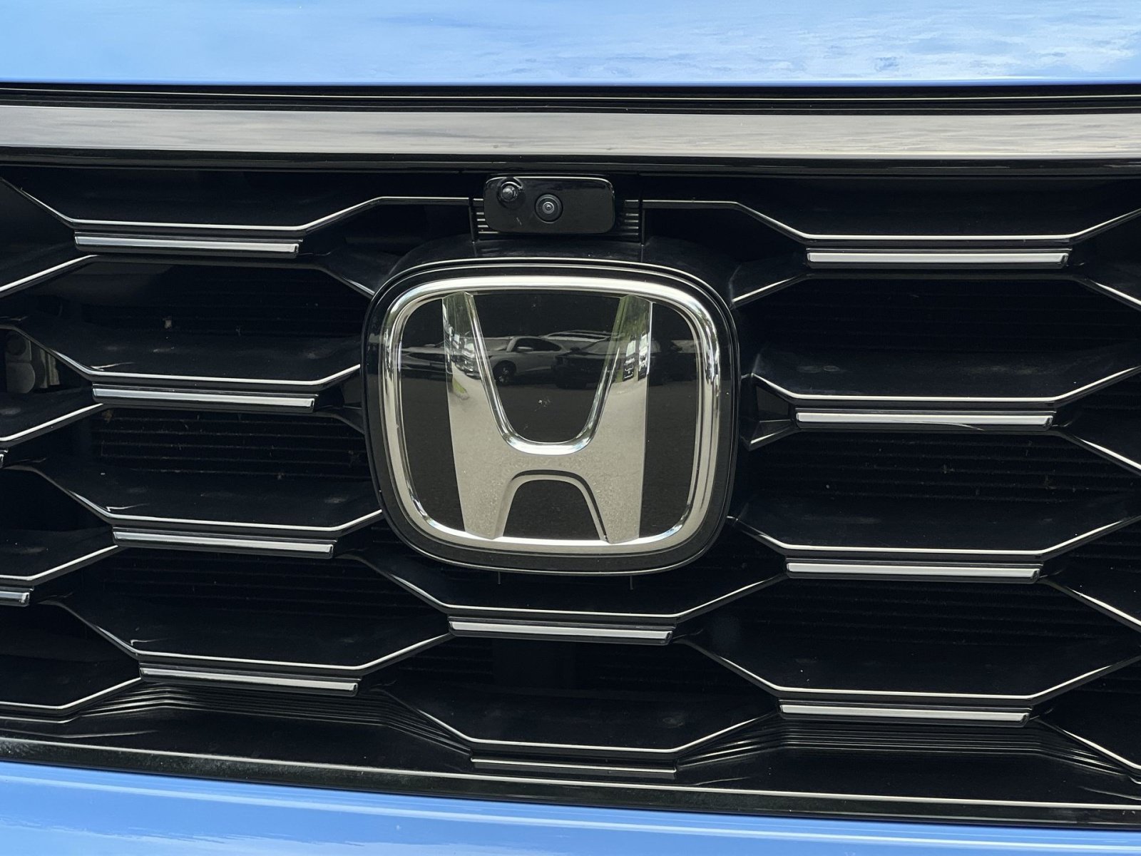 Used 2025 Honda Pilot TrailSport image 12