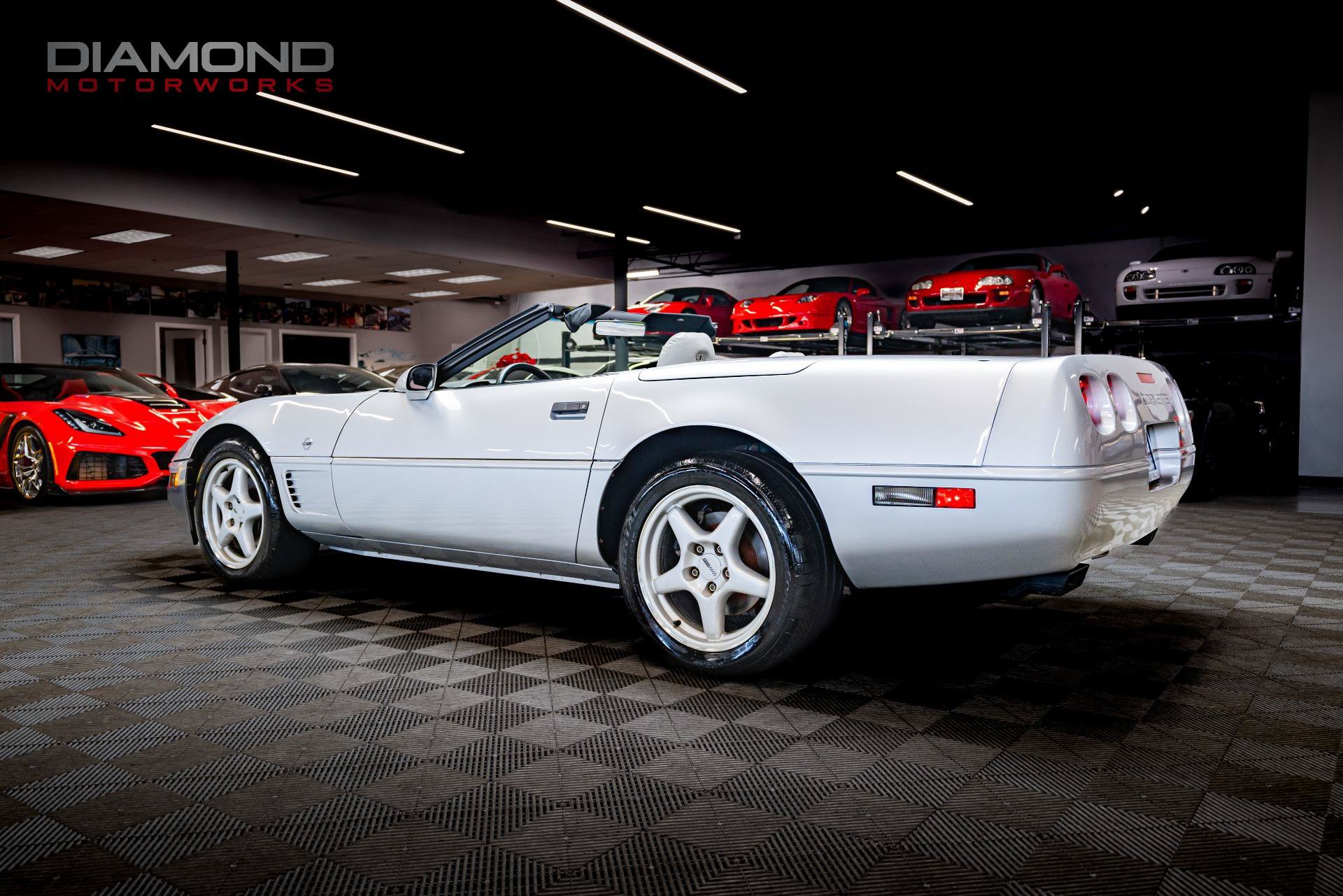 Used 1996 Chevrolet Corvette Convertible RWD image 17