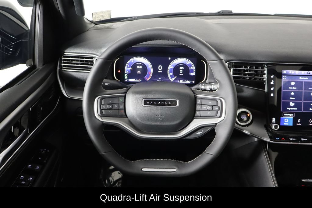 Used 2025 Jeep Wagoneer Series II AWD/4WD image 7