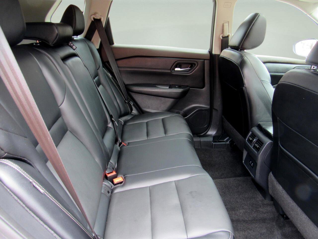 Used 2023 Nissan Rogue SL AWD/4WD image 36