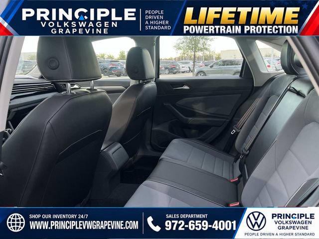 New 2026 Volkswagen Jetta SE FWD image 22