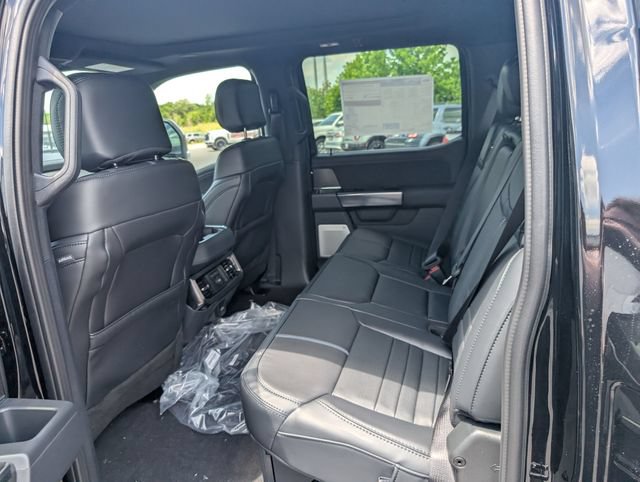 New 2026 Ford F250 Platinum AWD/4WD image 10