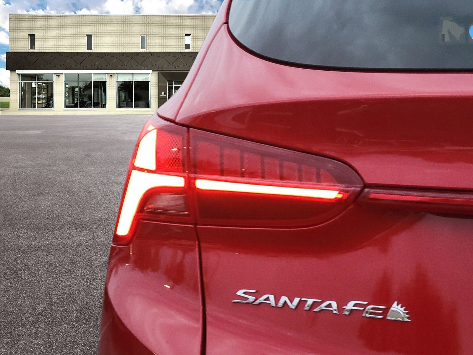 Certified 2022 Hyundai Santa Fe Calligraphy image 10