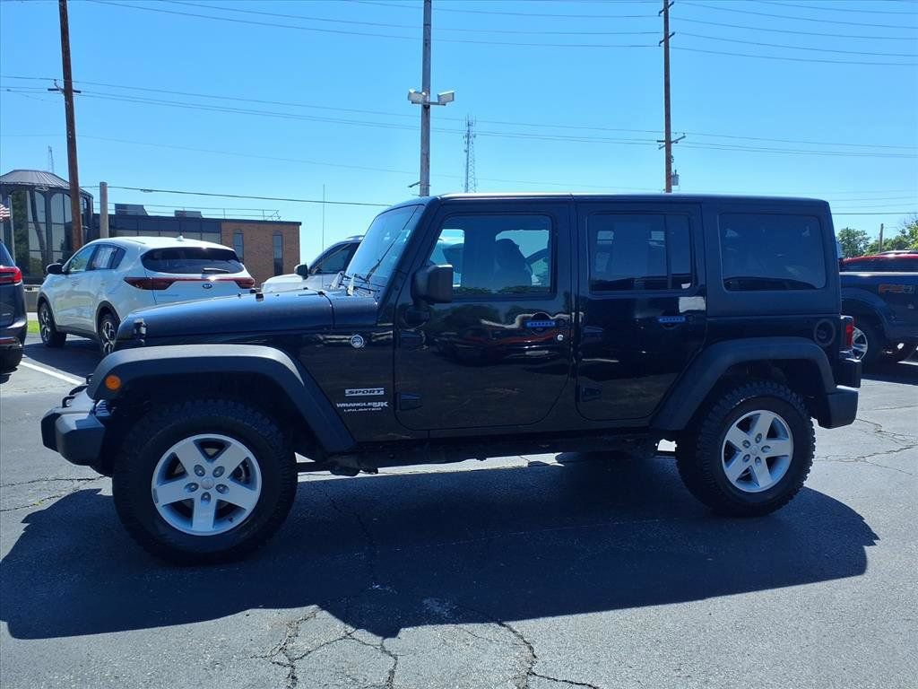 Used 2018 Jeep Wrangler Unlimited Sport S AWD/4WD image 19