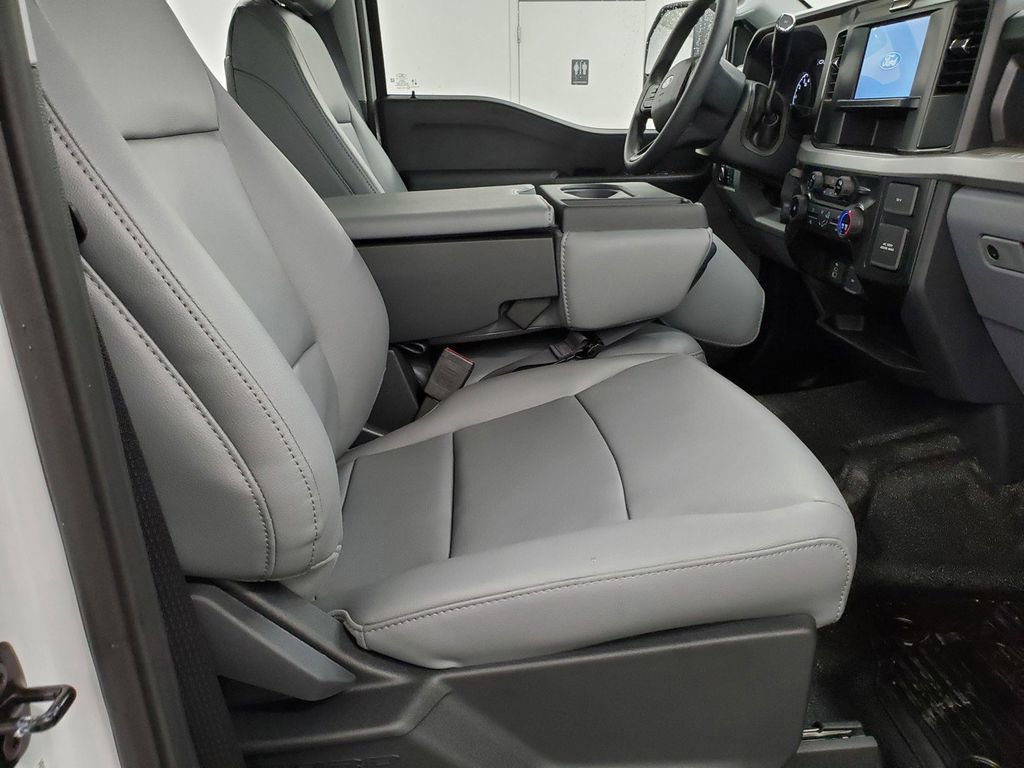 New 2026 Ford F350 XL w/ XL Off-Road Package image 22