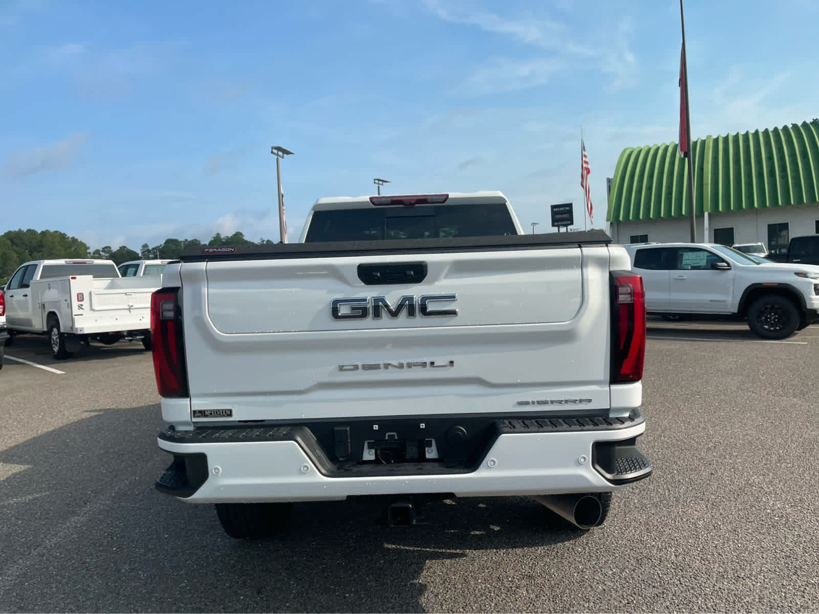 Used 2025 GMC Sierra 2500 Denali Ultimate AWD/4WD image 5