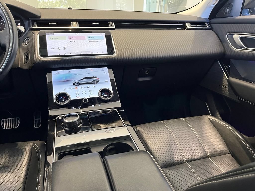 Used 2019 Land Rover Range Rover Velar R-Dynamic SE AWD/4WD image 42