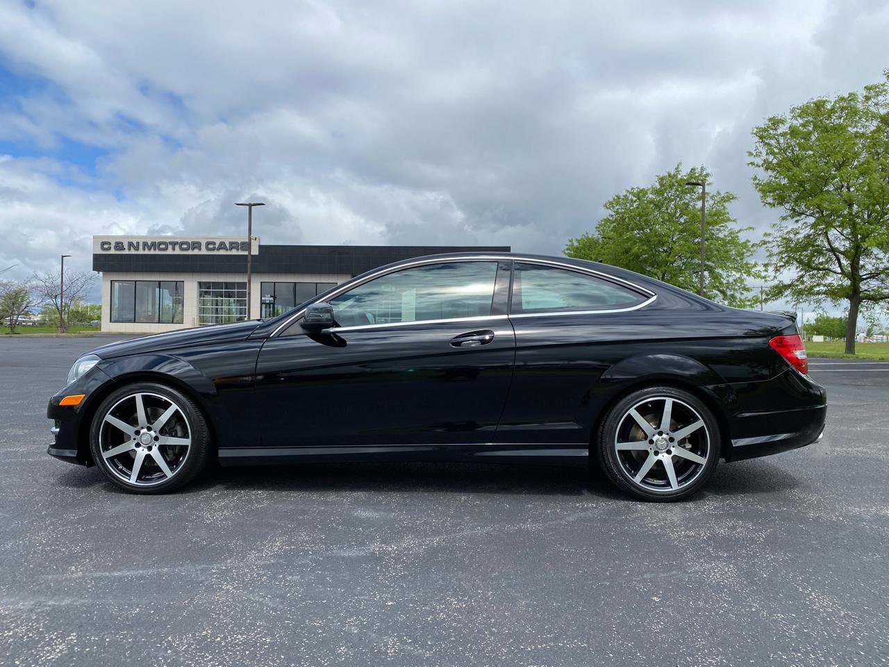 Used 2015 Mercedes-Benz C 350 4MATIC Coupe image 8