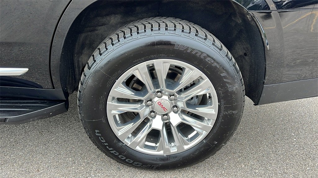 Used 2025 GMC Yukon Denali image 38