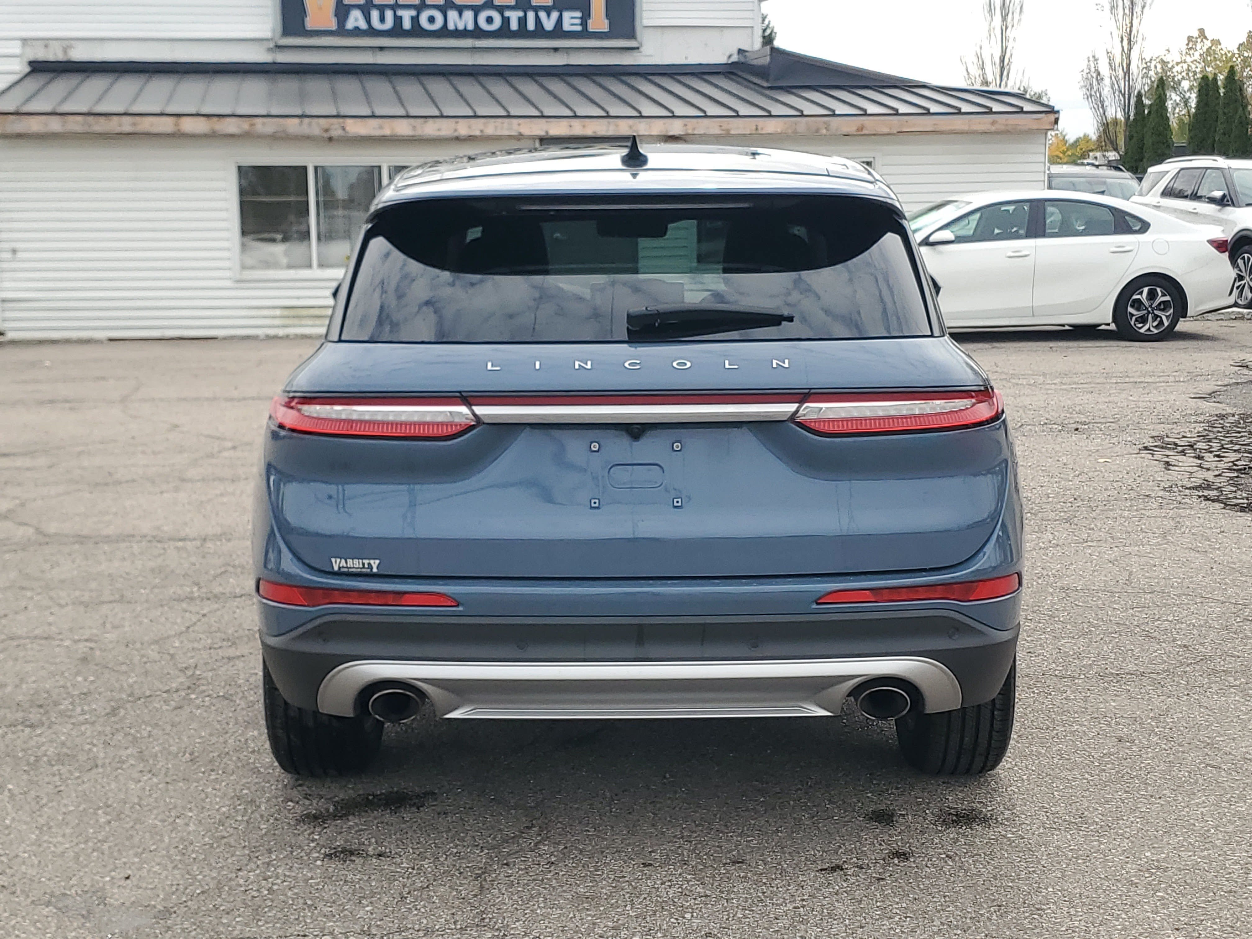Certified 2023 Lincoln Corsair AWD w/ Equipment Group 101A image 5