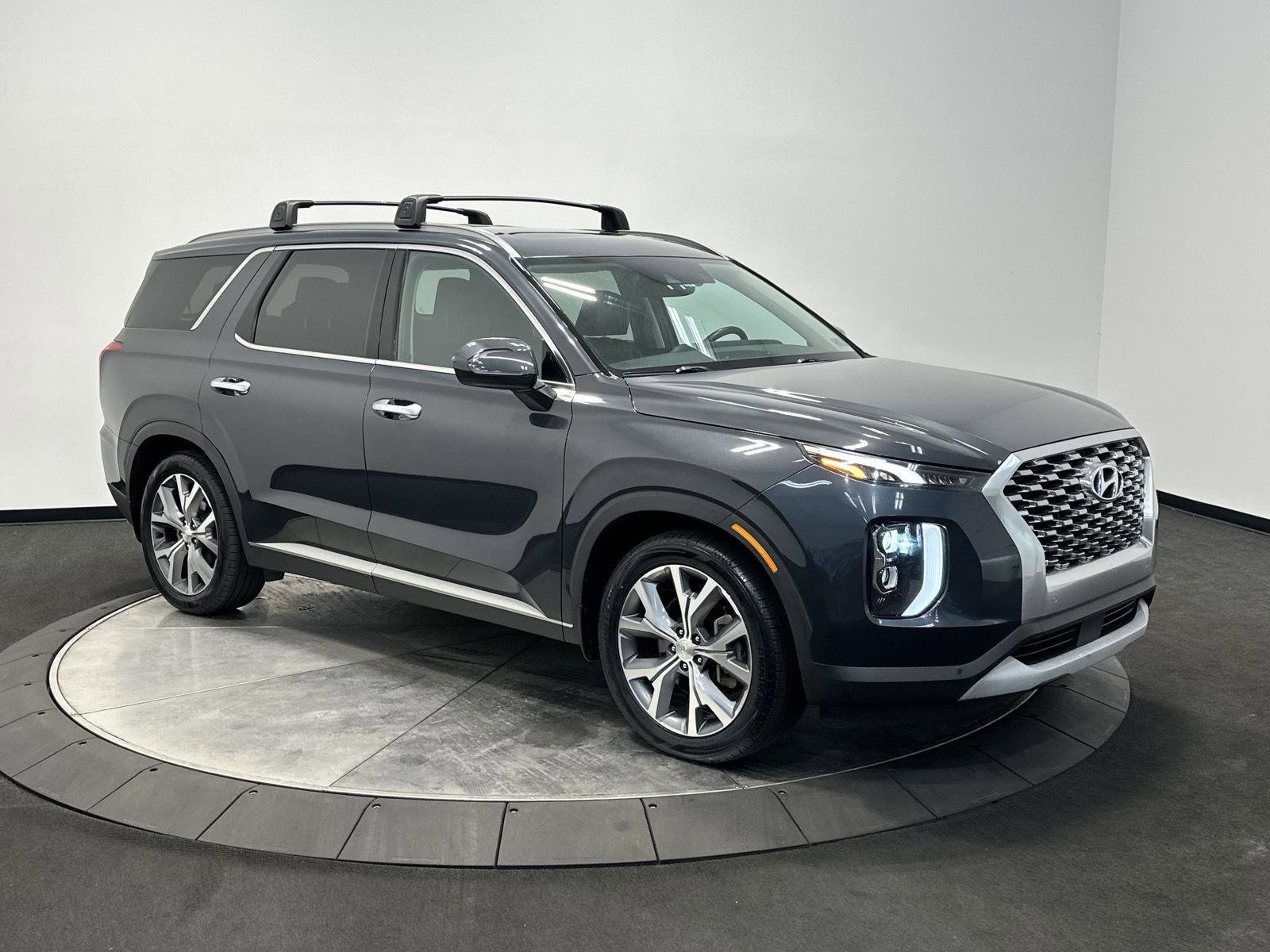 Used 2020 Hyundai Palisade SEL w/ Premium Package AWD/4WD image 2
