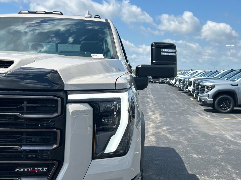 New 2026 GMC Sierra 2500 AT4X AWD/4WD image 12