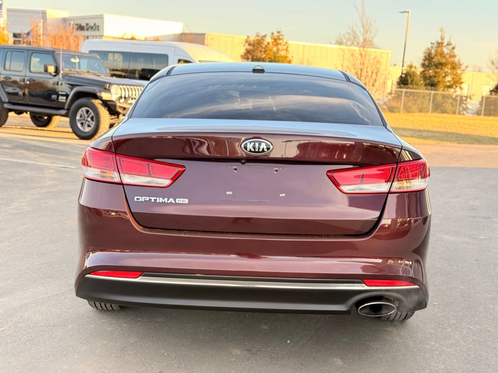 Used 2016 Kia Optima LX image 7