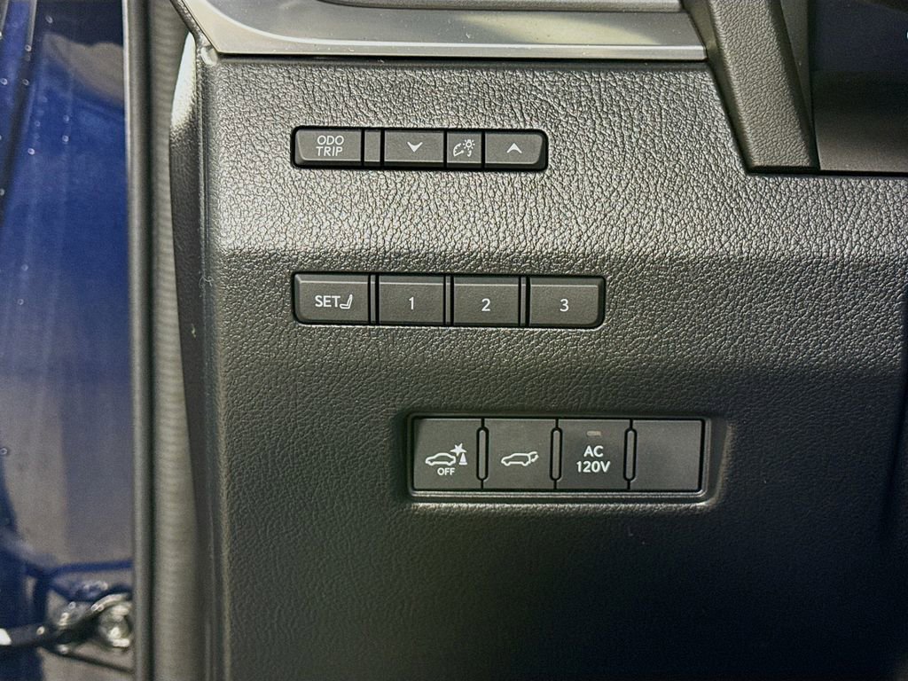 Used 2025 Lexus GX 550 550 Premium image 10