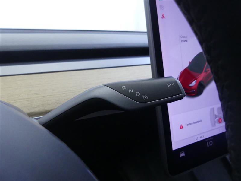 Used 2021 Tesla Model 3 Performance image 20