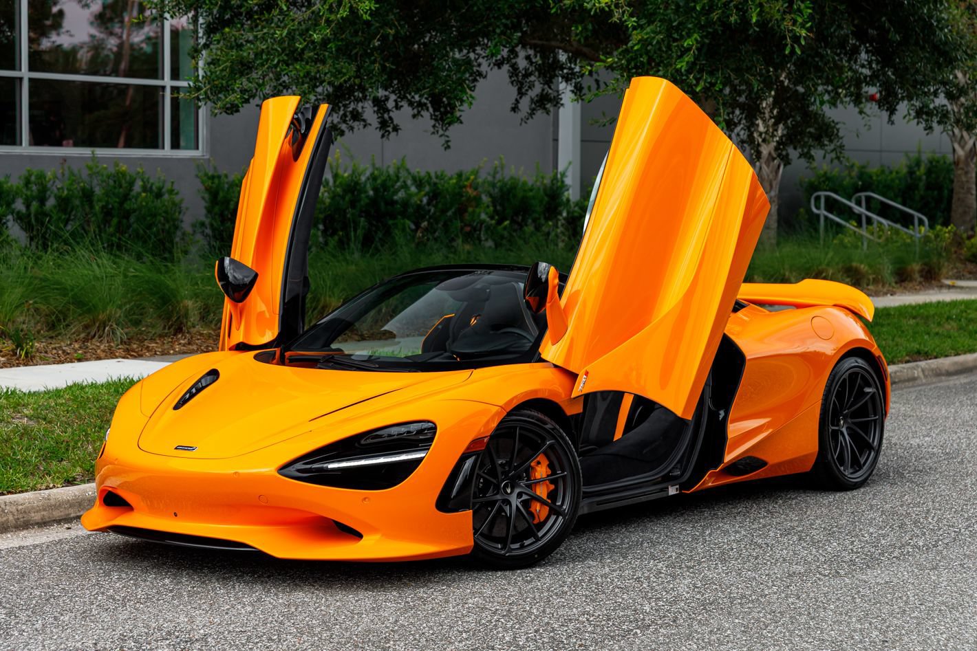 New 2027 McLaren 750S Spider RWD image 35