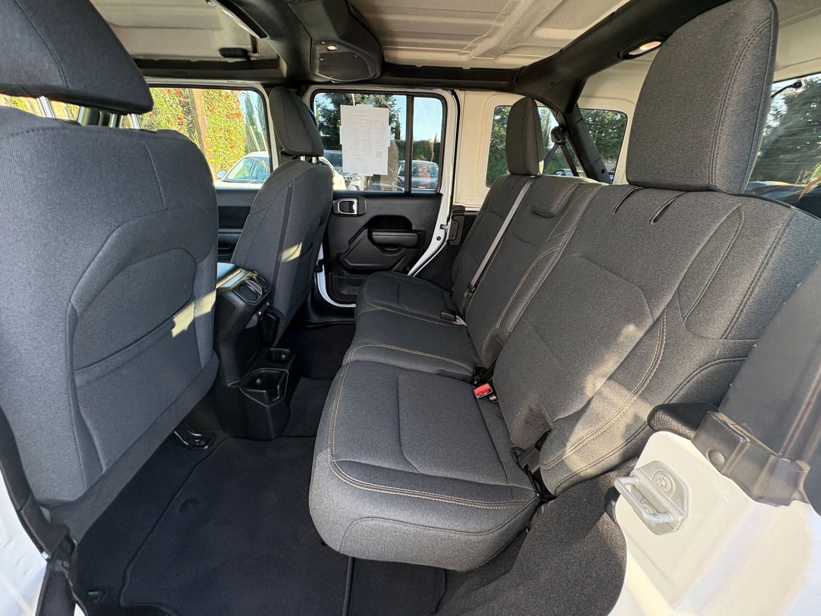 Used 2025 Jeep Wrangler Sport S image 24