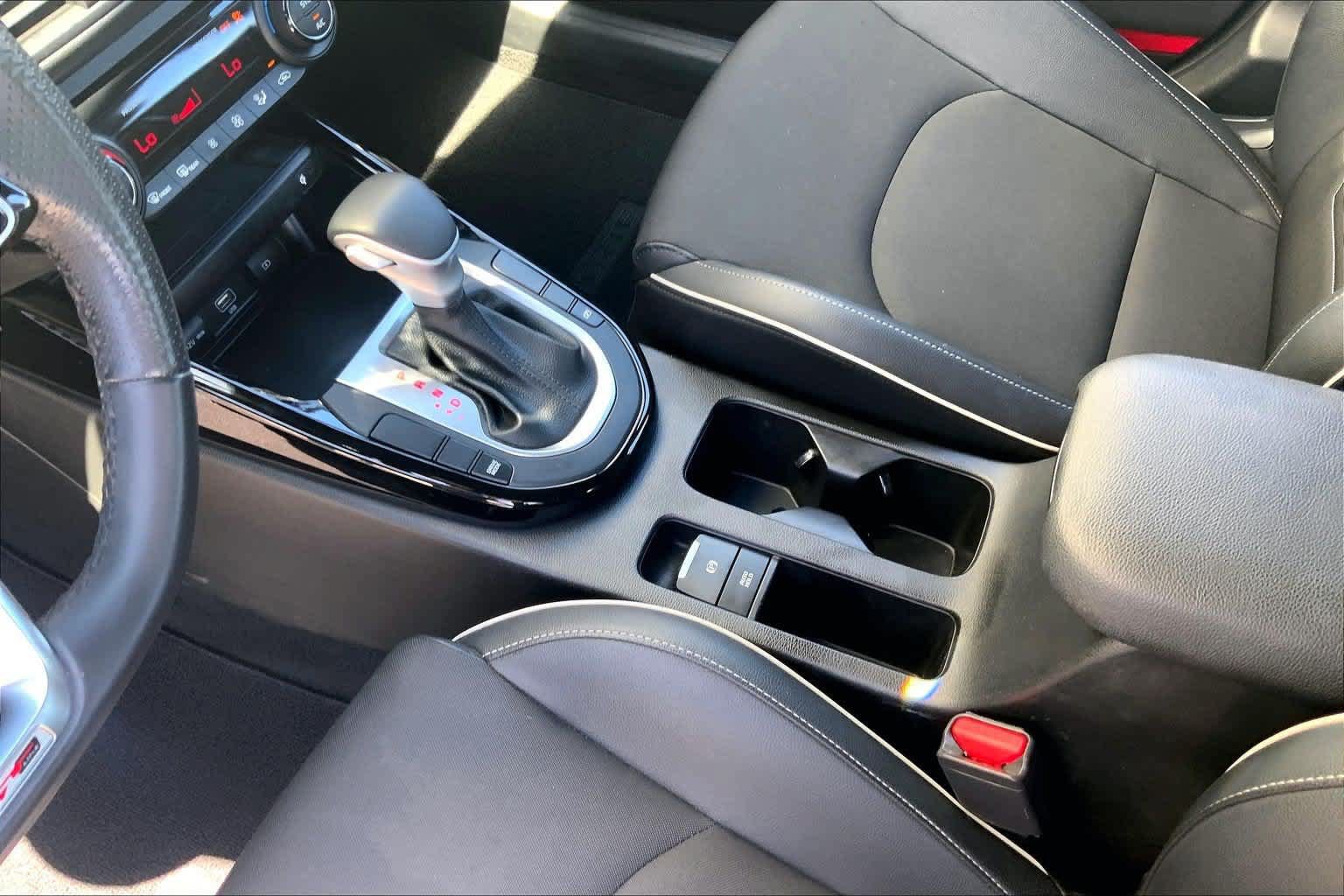 Used 2023 Kia Forte GT-Line w/ GT-Line Premium Package FWD image 16