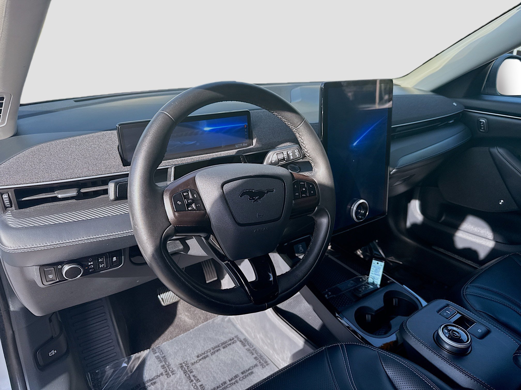 Used 2023 Ford Mustang Mach-E Premium image 9