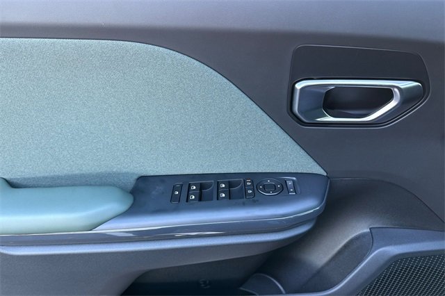 New 2025 Kia K4 EX image 12