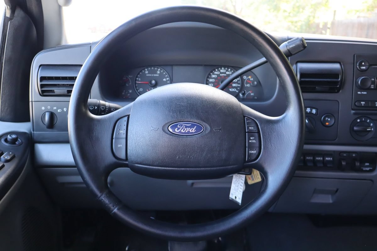 Used 2006 Ford F350 XLT AWD/4WD image 18
