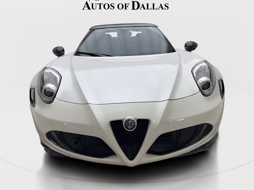 Used 2018 Alfa Romeo 4C Spider RWD image 3