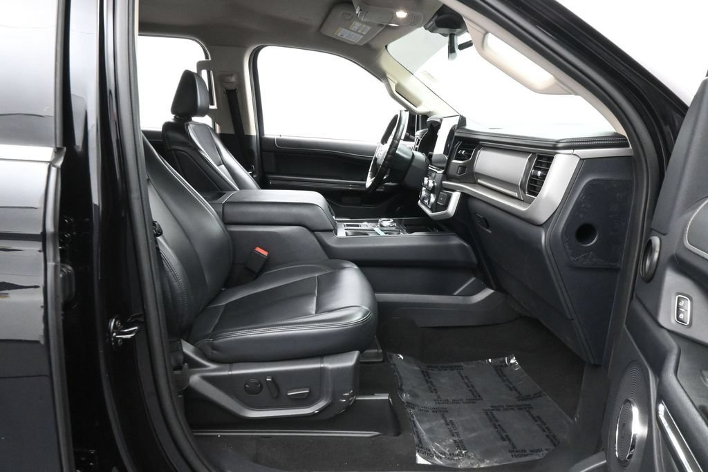 Used 2024 Ford Expedition Max XLT RWD image 44