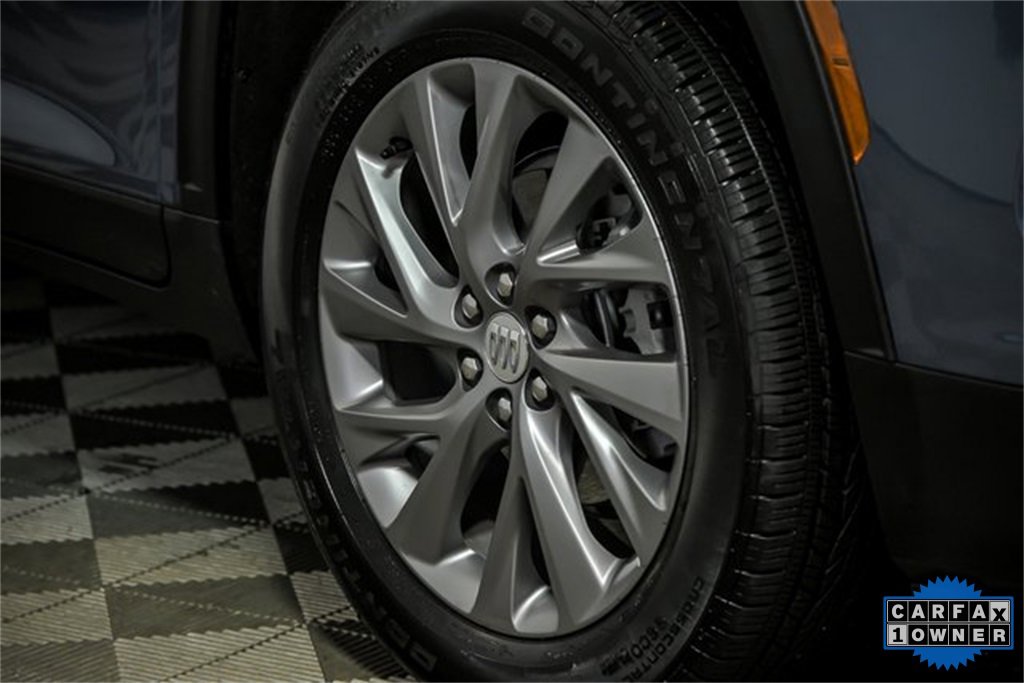 Certified 2025 Buick Enclave Preferred image 3