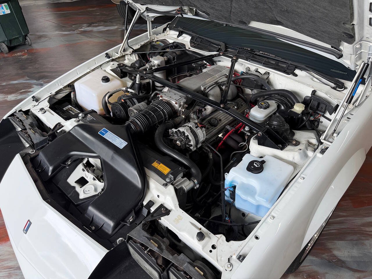 Used 1991 Chevrolet Camaro Z28 RWD image 27