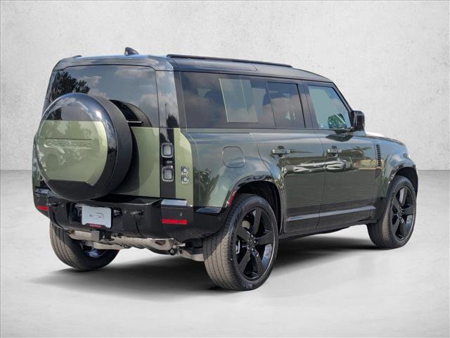 New 2026 Land Rover Defender 110 X-Dynamic SE AWD/4WD image 2