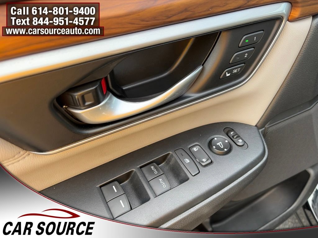Used 2020 Honda CR-V Touring image 17