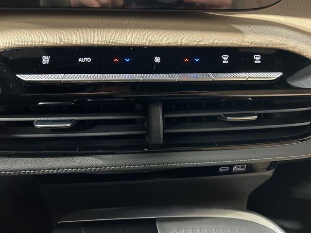 New 2026 Buick Enclave Preferred w/ Power Package image 23