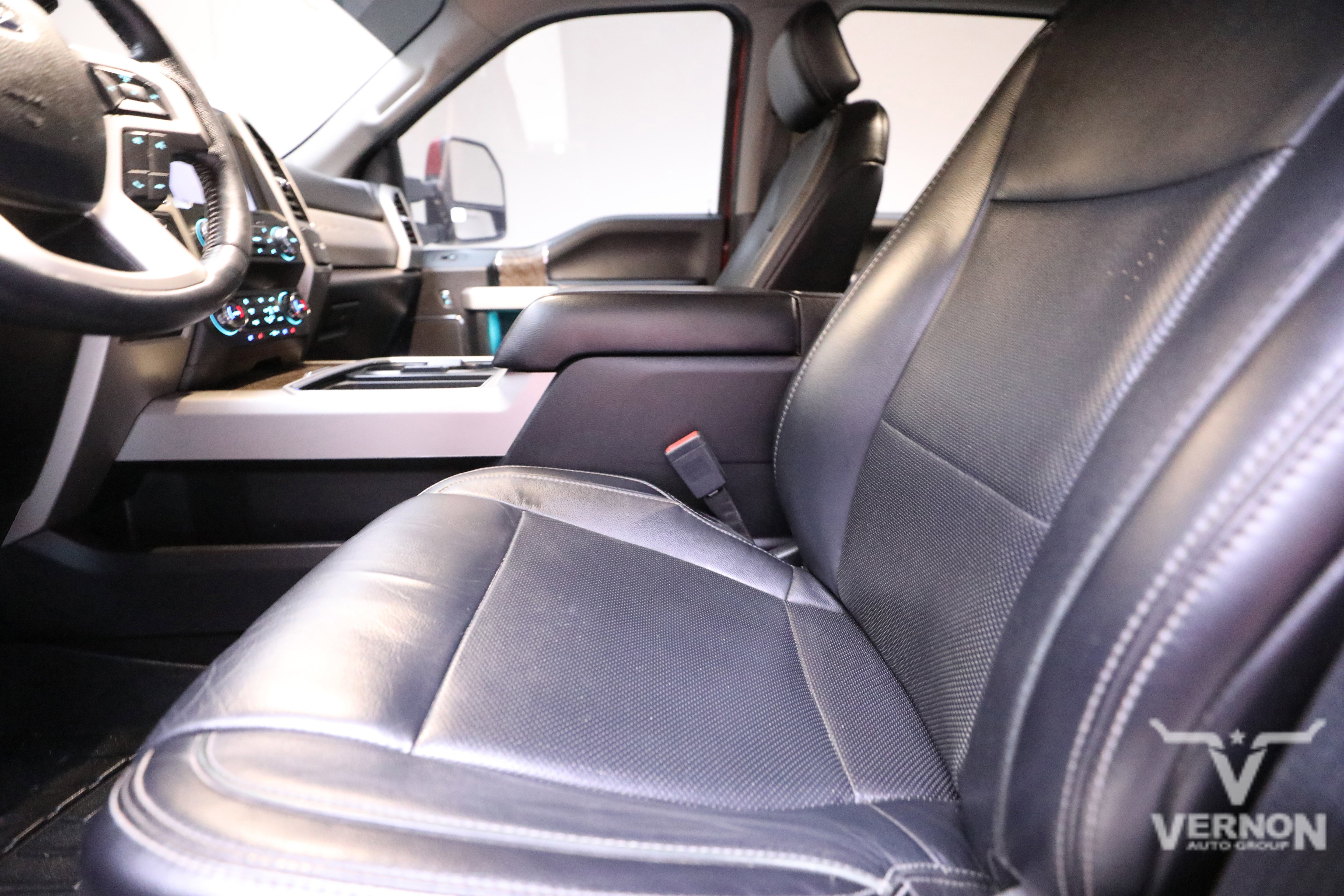 Used 2019 Ford F350 Lariat w/ Lariat Ultimate Package image 10