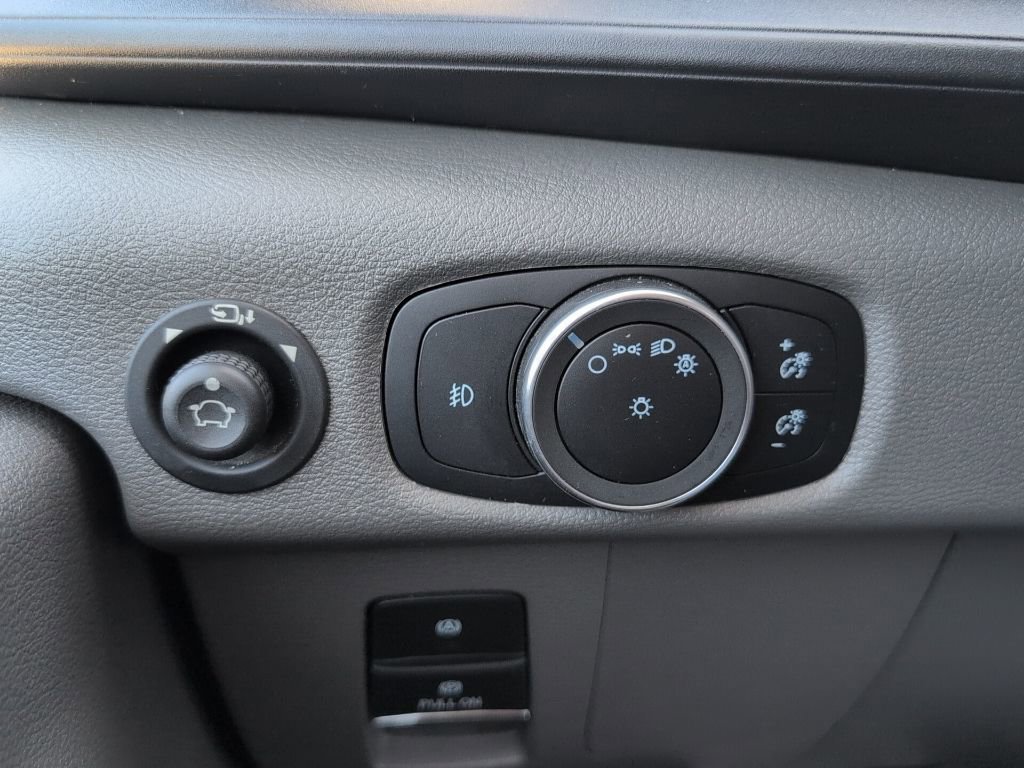 Certified 2022 Ford Transit 350 XLT RWD image 21